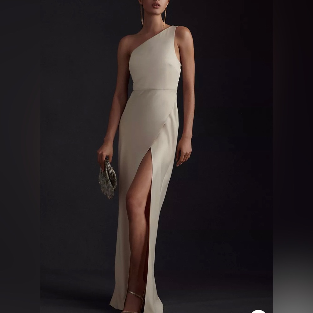 Dylan BHLDN Champagne size 4